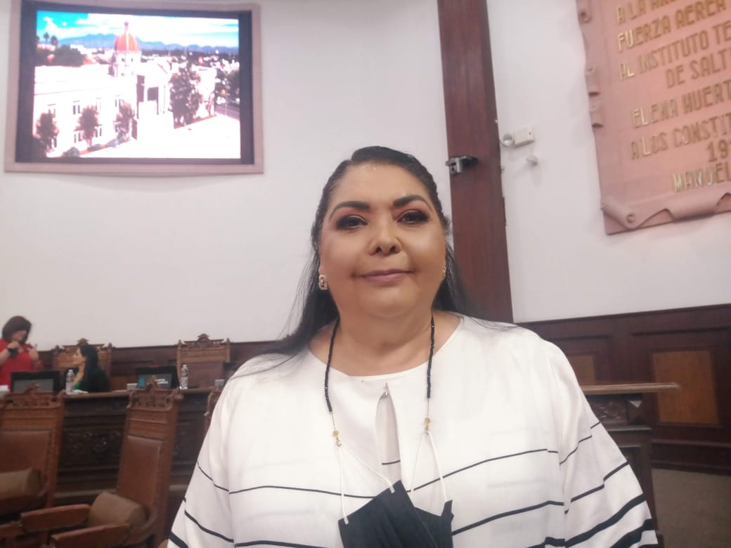 Presenta diputada iniciativa para construir baños familiares para personas con discapacidad