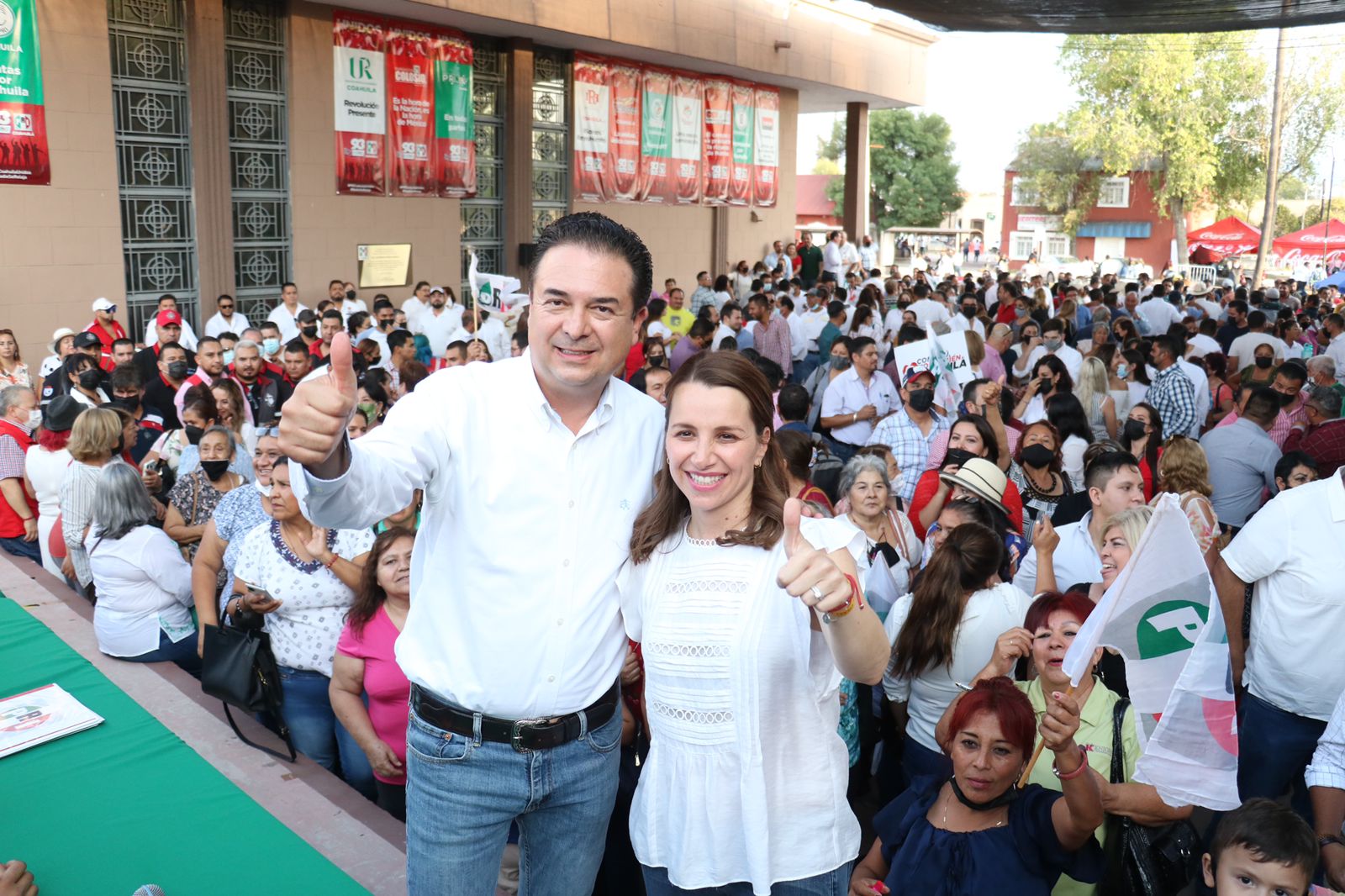 Un PRI unido, comprometido y cercano! Jaime Bueno y María Bárbara Cepeda