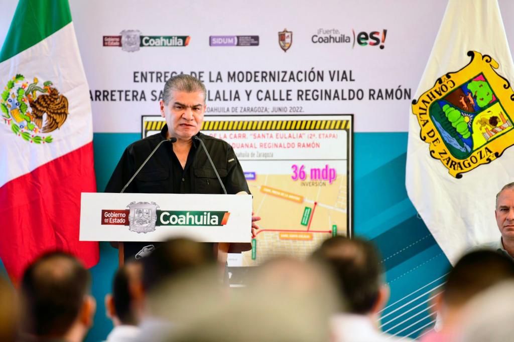 Entrega MARS obras en Acuña y coloca primera piedra de Walmart