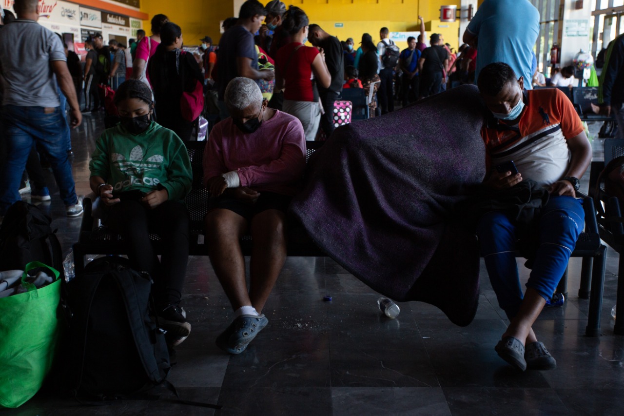 Piden obispos trato digno a migrantes