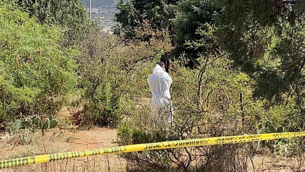 Saltillenses sufren volcadura en Parras, uno pierde la vida