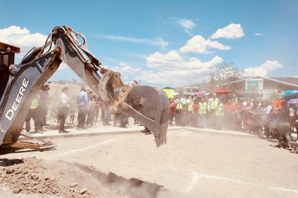 Arranca Chema Fraustro construcción de Centro Comunitario al poniente