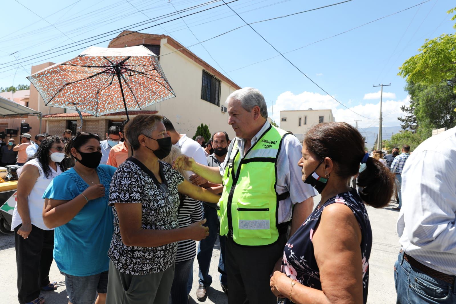 Agradecen que Alcalde le dé fuerte impulso al bacheo