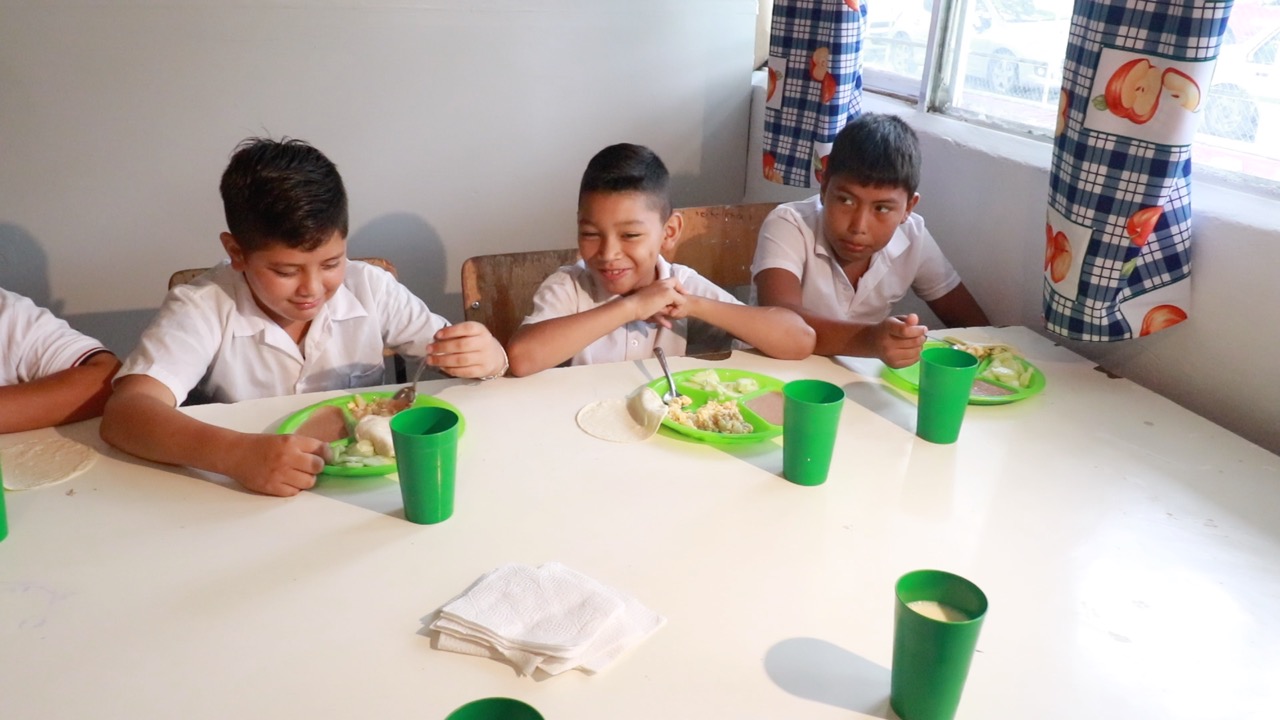 Peligran desayunos escolares que otorga el DIF Coahuila por alta en insumos