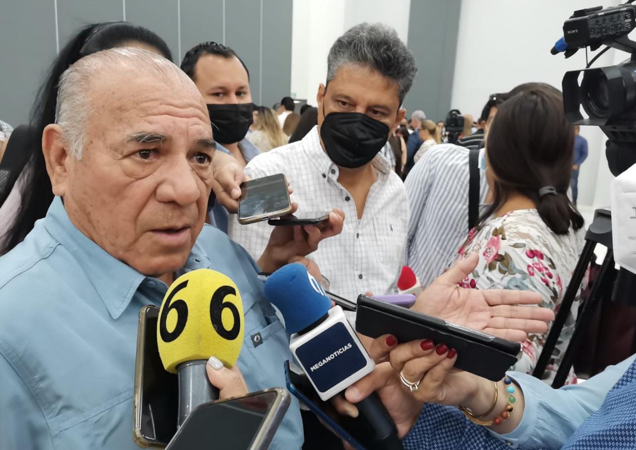 Diputado Mario Cepeda continúa en el PRI