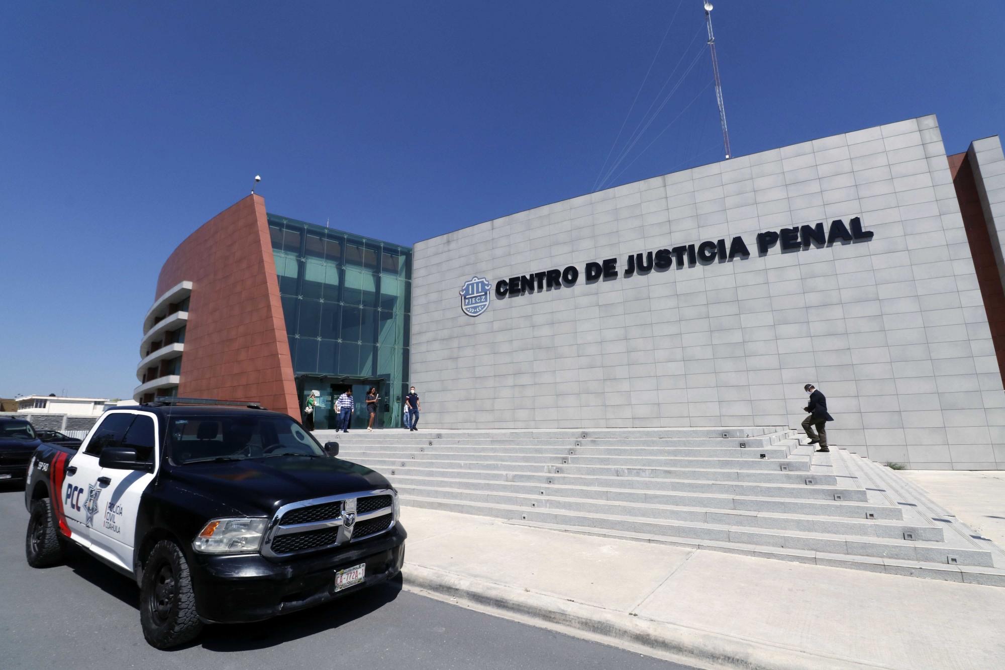 Imputan Ley Olimpia vs una mujer en Saltillo