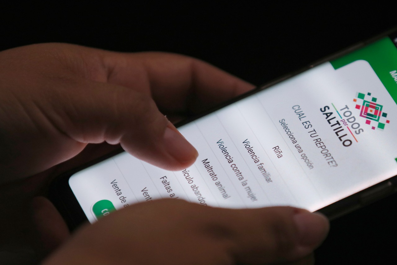 Llegarán a 100 mil ciudadanos grupos de seguridad en WhatsApp