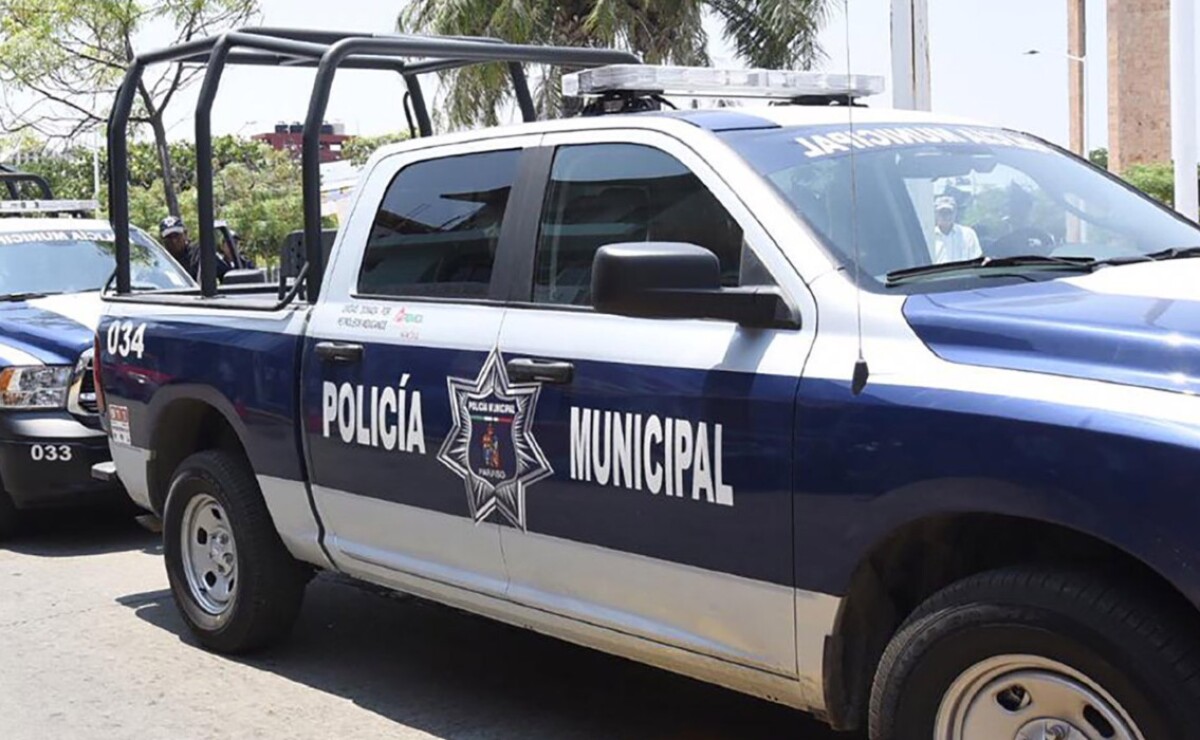 Evitan suicidio policías municipales de Saltillo