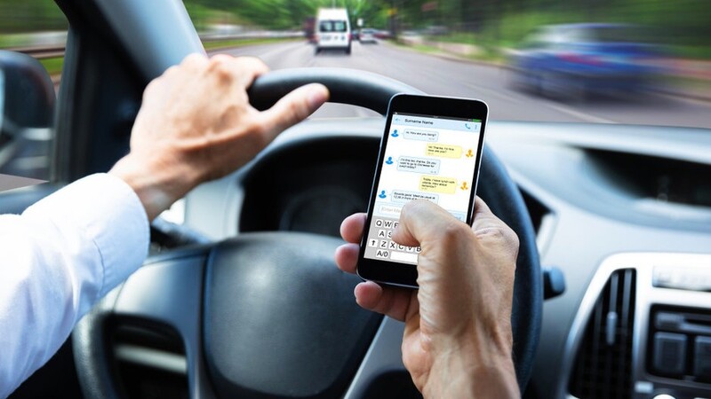 8 de cada 10 accidentes automovilísticos son por uso de celular