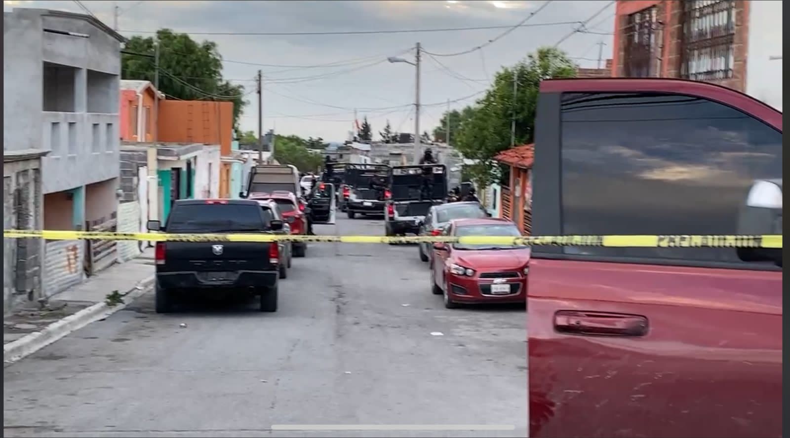 Decomisan 30 kilos de cristal en colonia de Saltillo, hay cinco detenidos