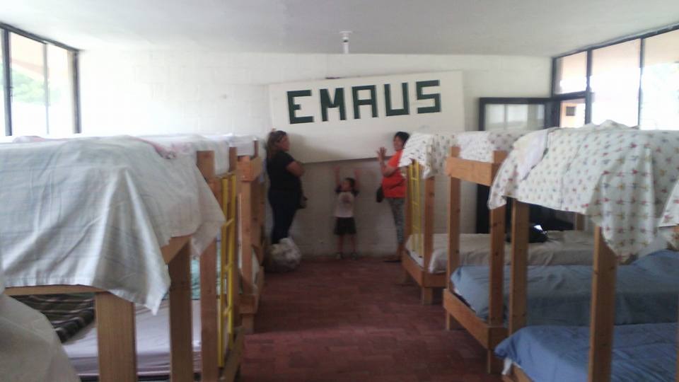 Mantiene Centro Emaús apoyo a migrantes