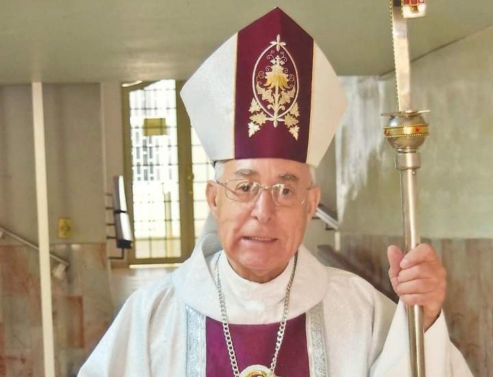 Obispo Emérito de Torreón permanece en terapia intensiva