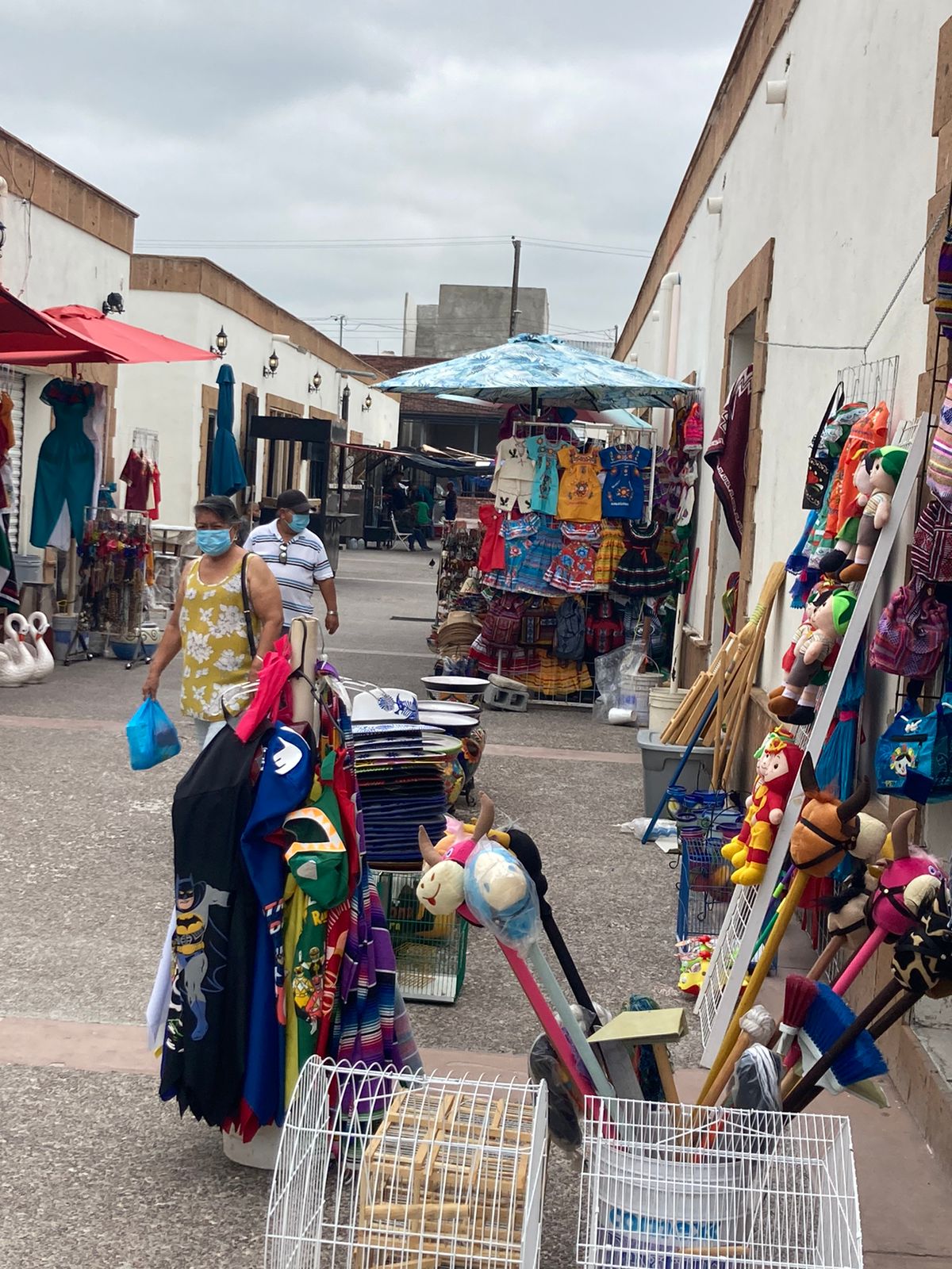 Ante bajas ventas piden comerciantes del Mercado Zaragoza más promoción
