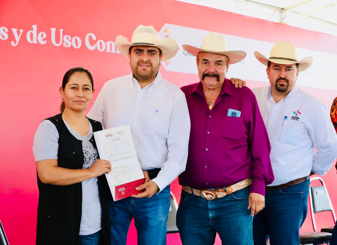 Entregan certificados parcelarios a campesinos de 51 localidades