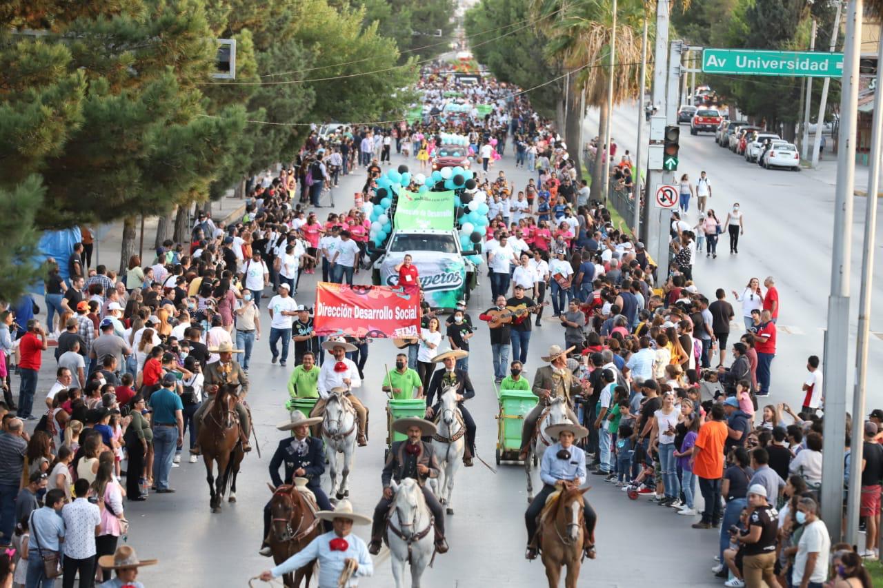 Arranca con Desfile la Fiesta Internacional de las Artes Saltillo 445