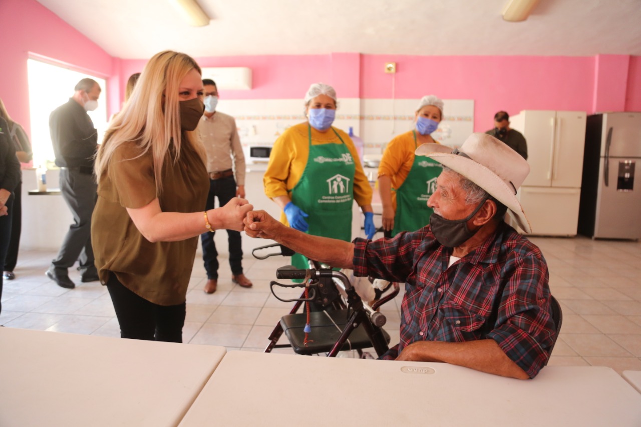 Despliega DIF Coahuila miles de acciones a favor de personas adultas mayores: Marcela Gorgón