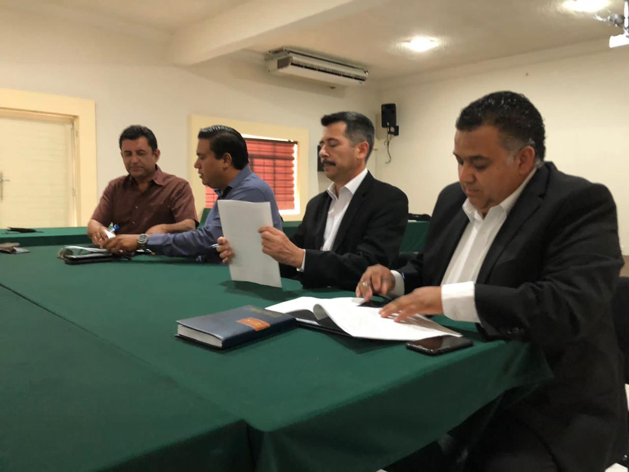 Firma CFE convenio de colaboración con el comercio organizado en Sabinas