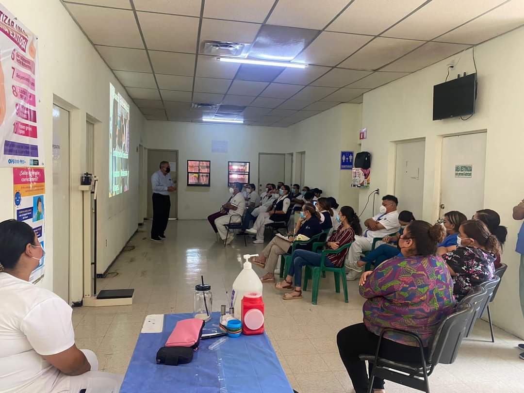 Se capacita a personal del Centro de Salud de Sabinas para pacientes Covid