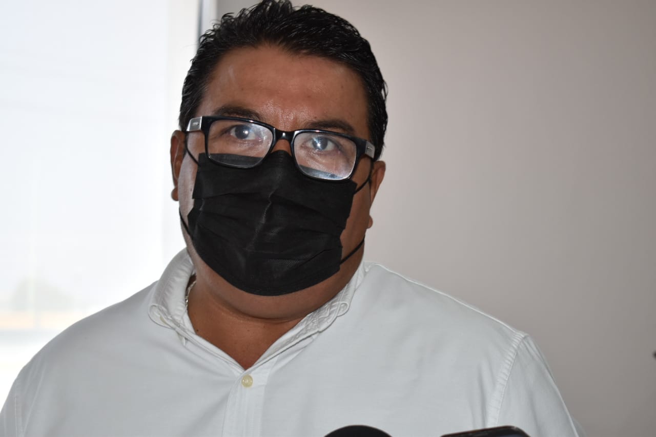 Nomás sus chicharrones truenan…