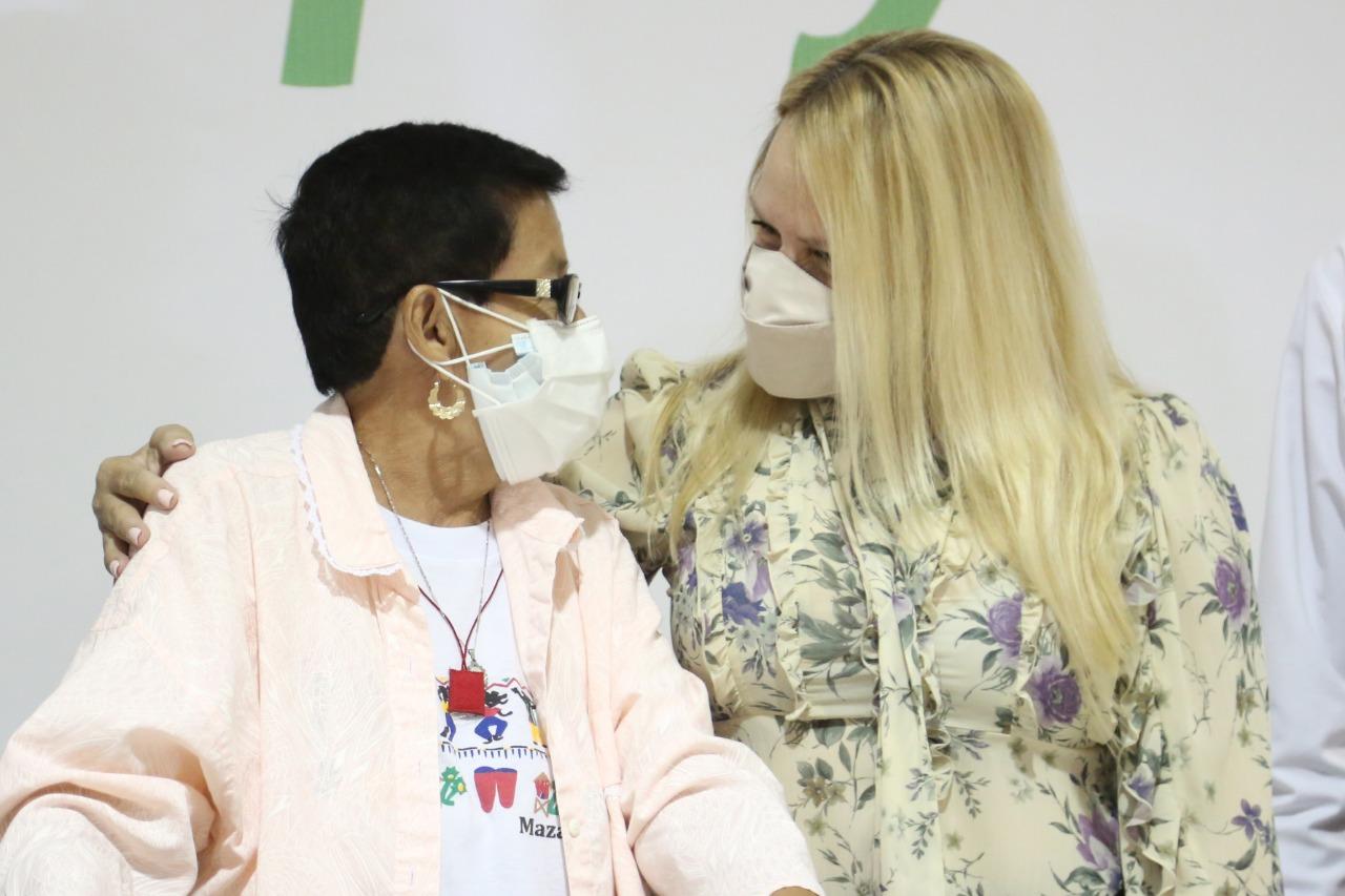 Apoyo a adultos mayores, acto de justicia y amor en Coahuila: Marcela Gorgón