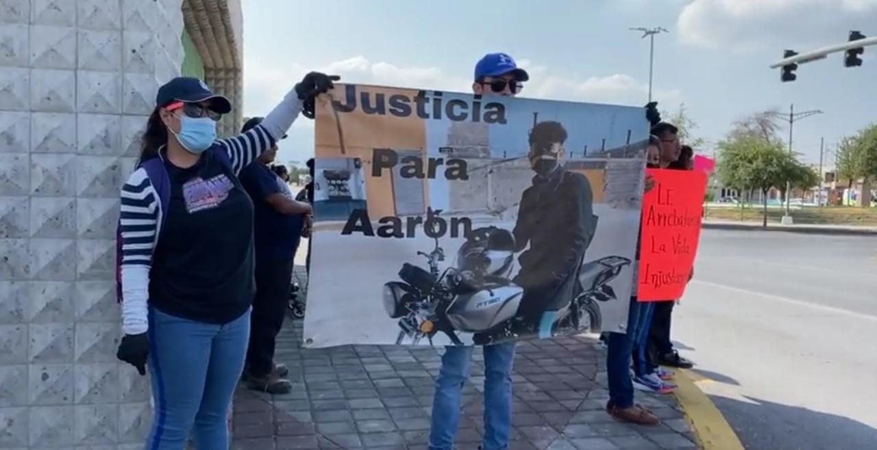 Exigen justicia para Aarón