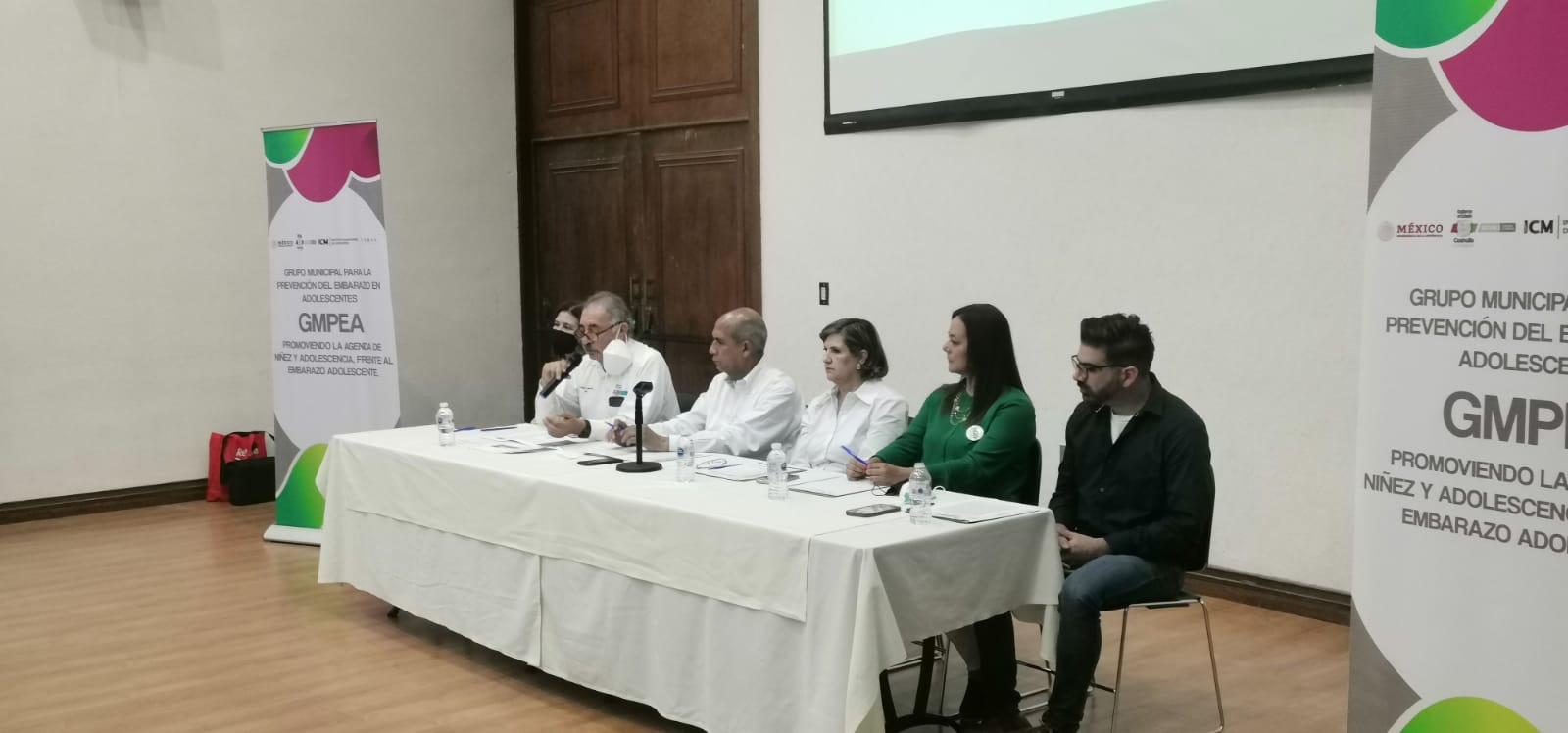 Conforman grupo municipal para prevención de embarazos en adolescentes