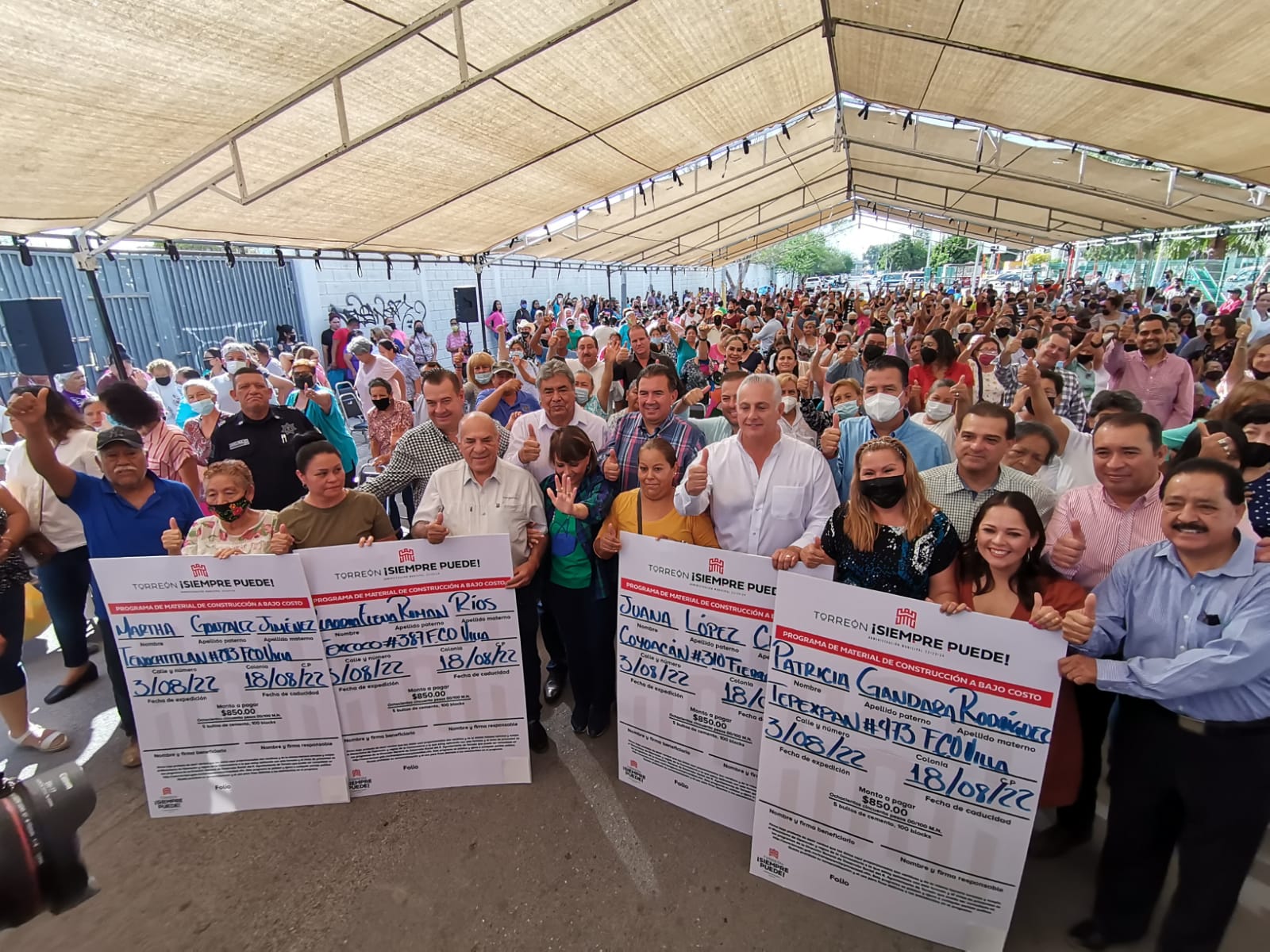 Arranca programa de material a bajo costo en Torreón