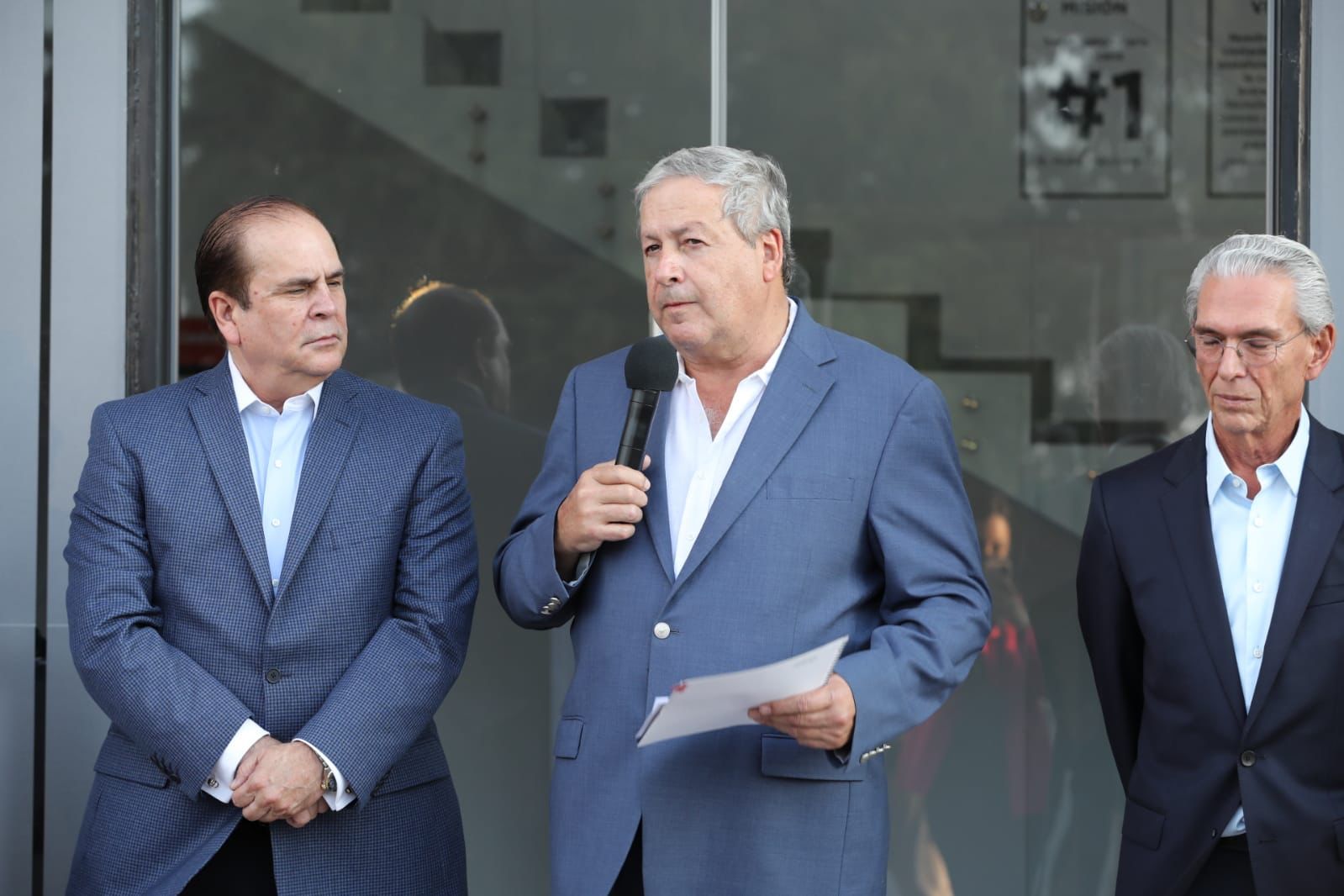 Trabajamos para hacer de Saltillo la capital del empleo: Chema Fraustro
