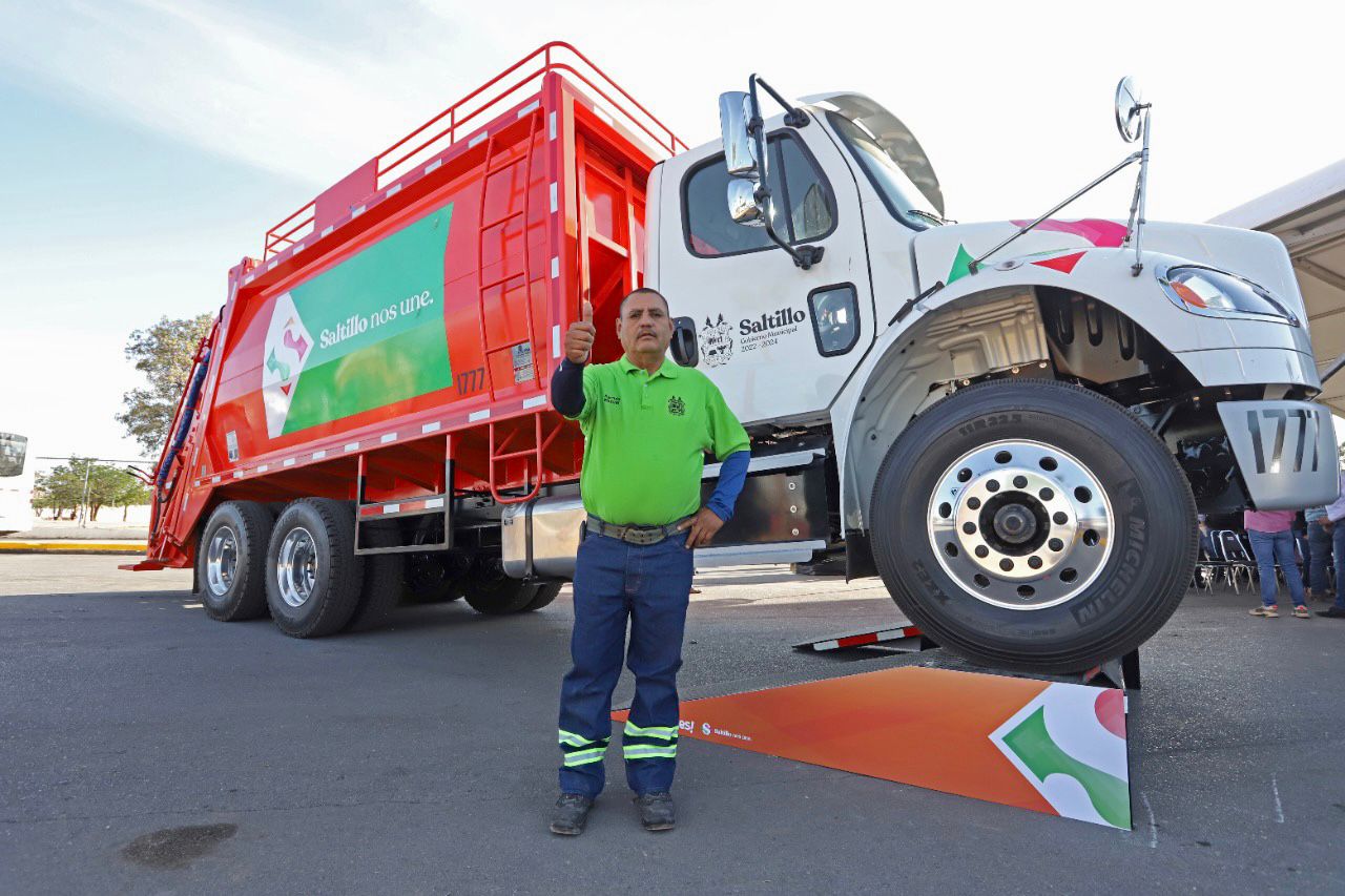 Cuadrillas embellecen Saltillo diariamente: Chema Fraustro