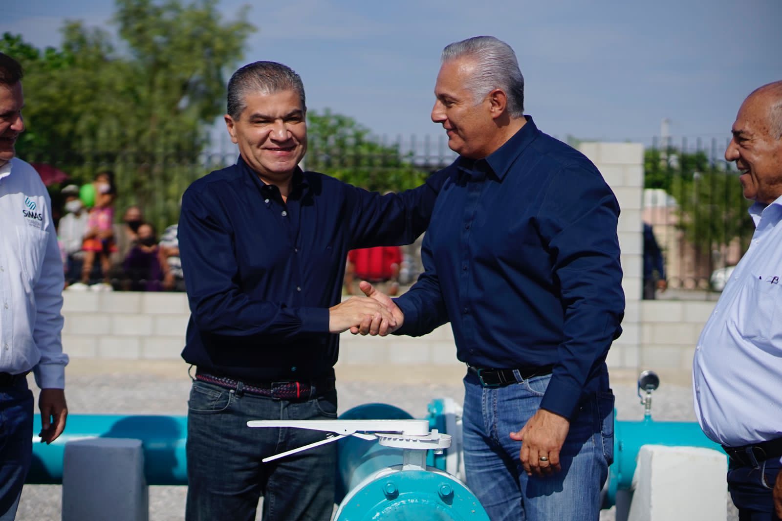 Inauguran MARS y Román Cepeda nuevo pozo de agua