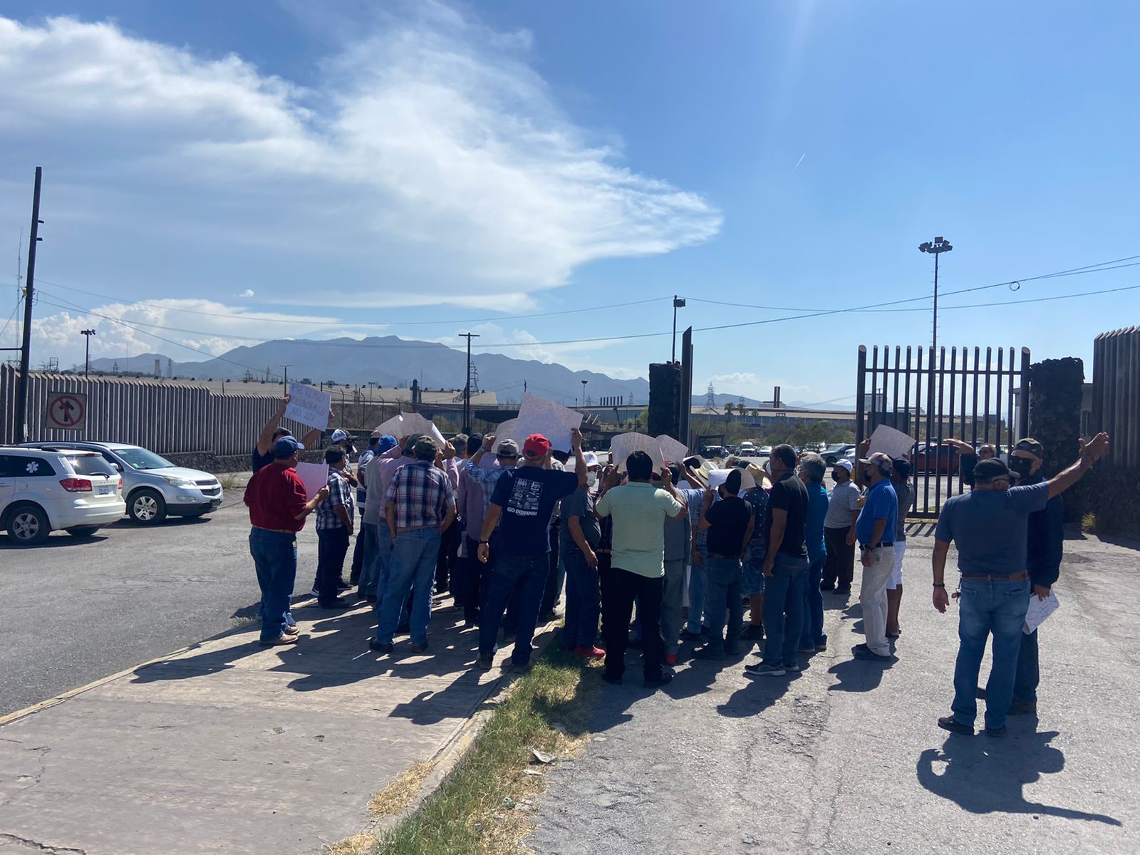 No hay convenio para retiros voluntarios en la Planta 2 de AHMSA