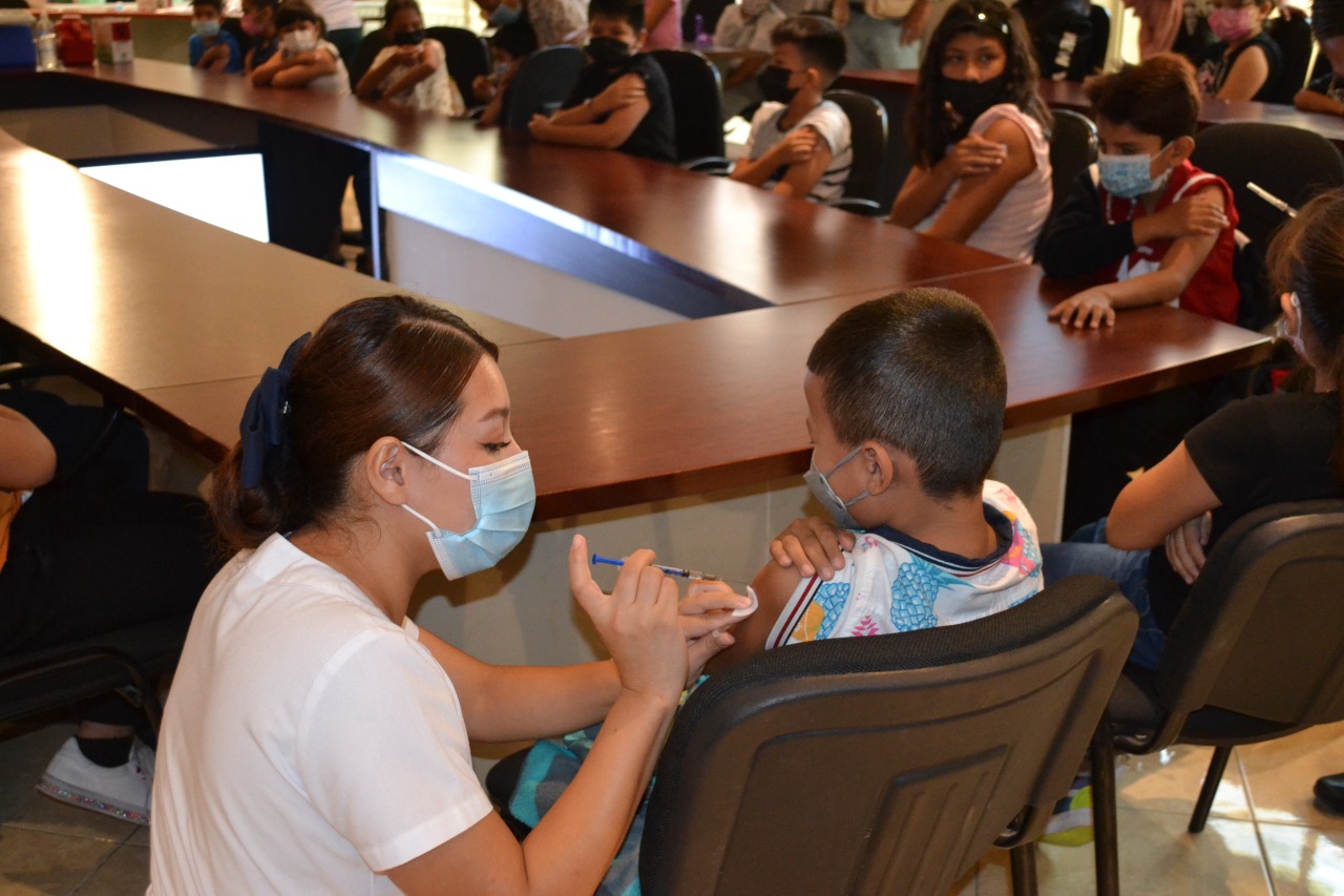 Habilita Canaco módulo para vacunar a niños de 5 a 11 años en Torreón