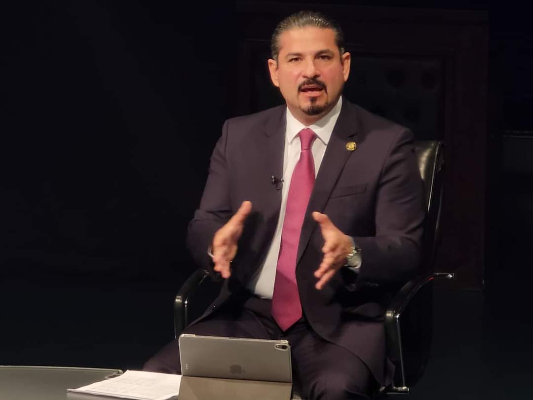 Borran a Shamir Fernández del padrón del PRI