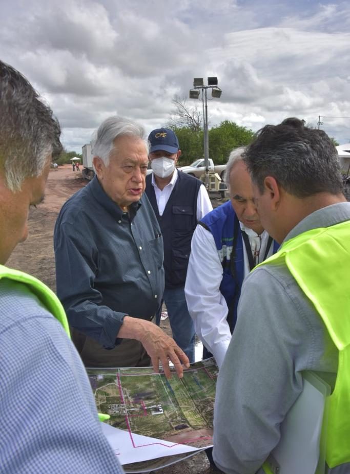Asegura Bartlett que se sacará a los mineros con el tajo a cielo abierto