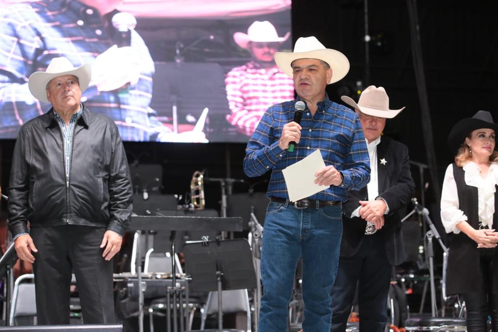Inauguran el Rodeo Saltillo Expogan & Fest 2022