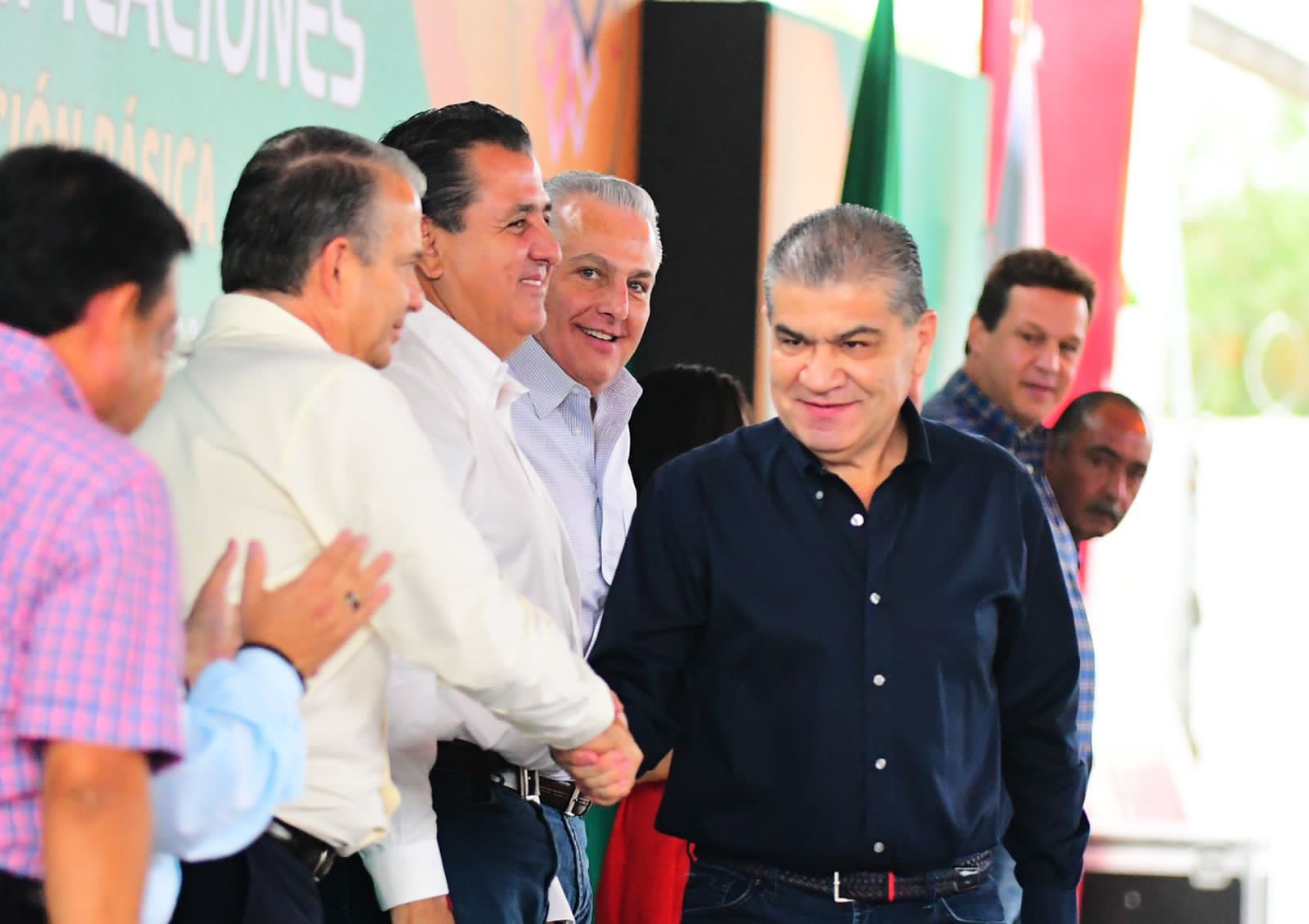 En los pasillos
