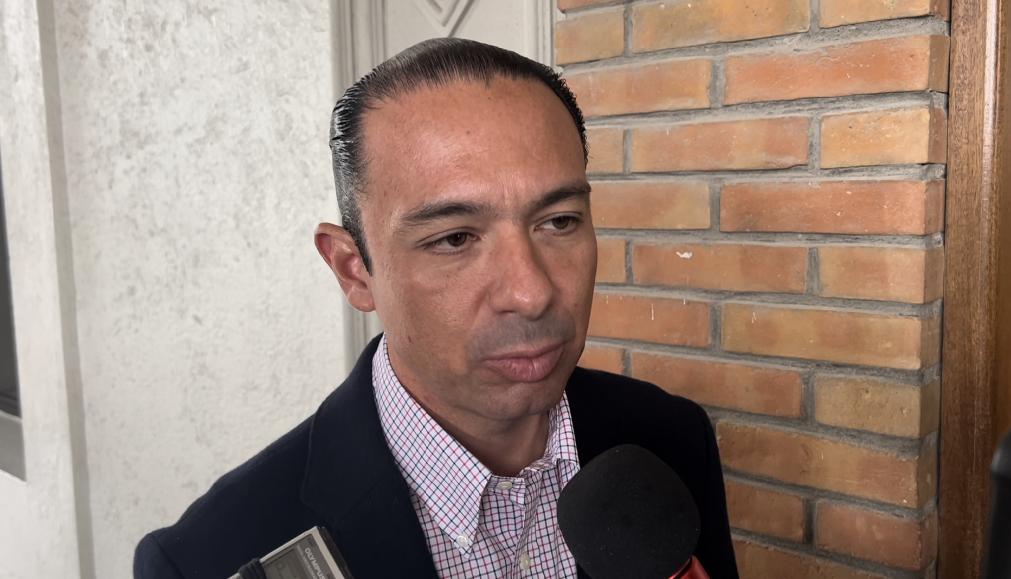 Decepciona Emilio a Acuña