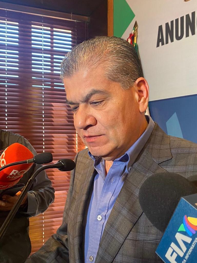 ‘Es una manzana envenenada’