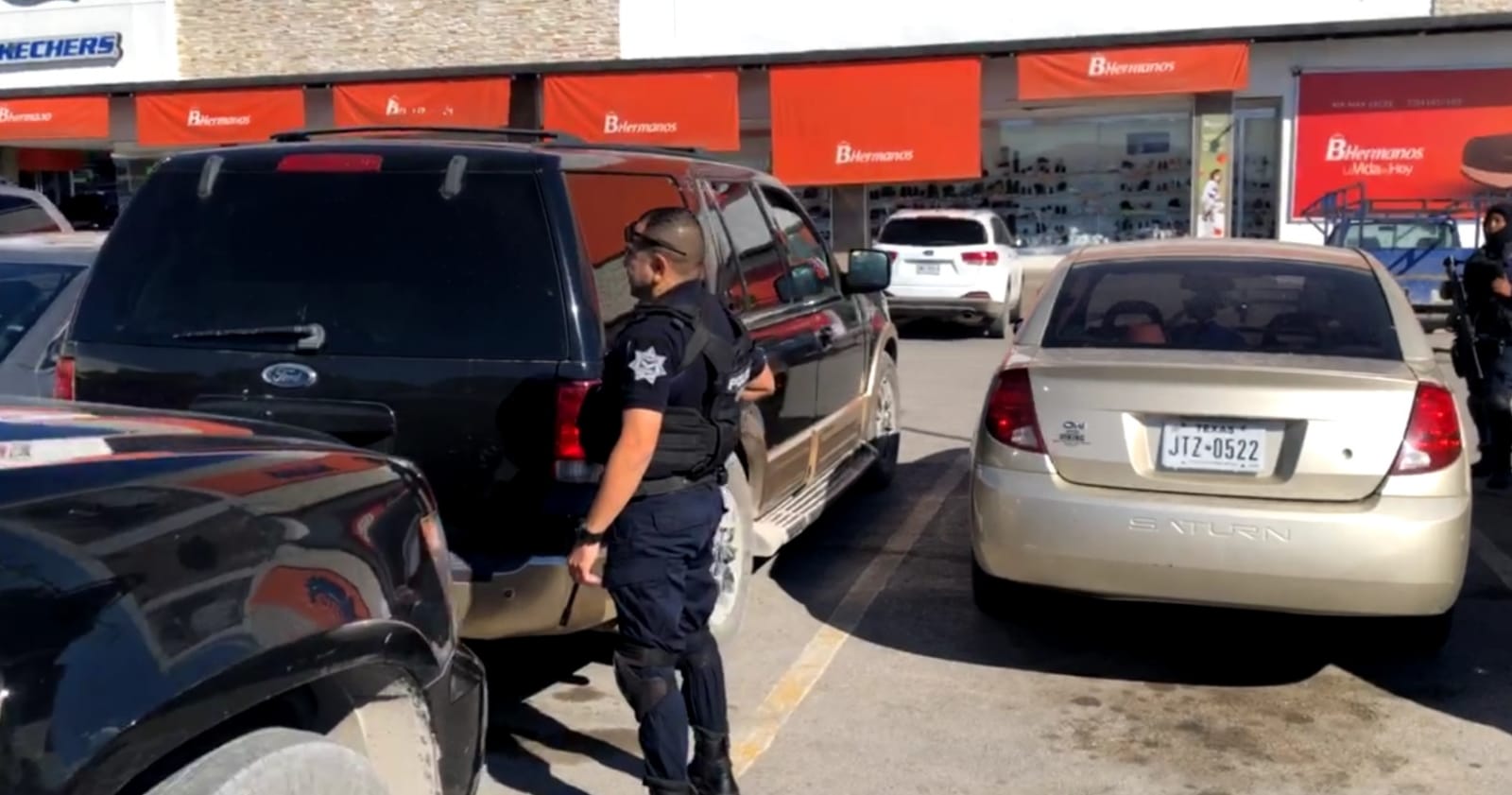 Aseguran a 100 migrantes en Piedras Negras
