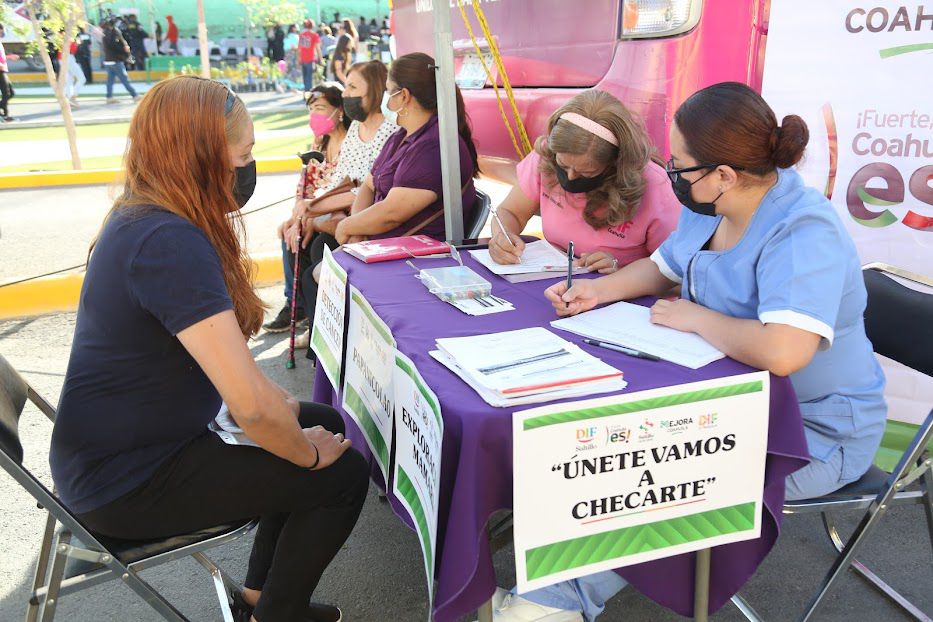 En marcha, 90 actividades del DIF Coahuila contra el cáncer de mama