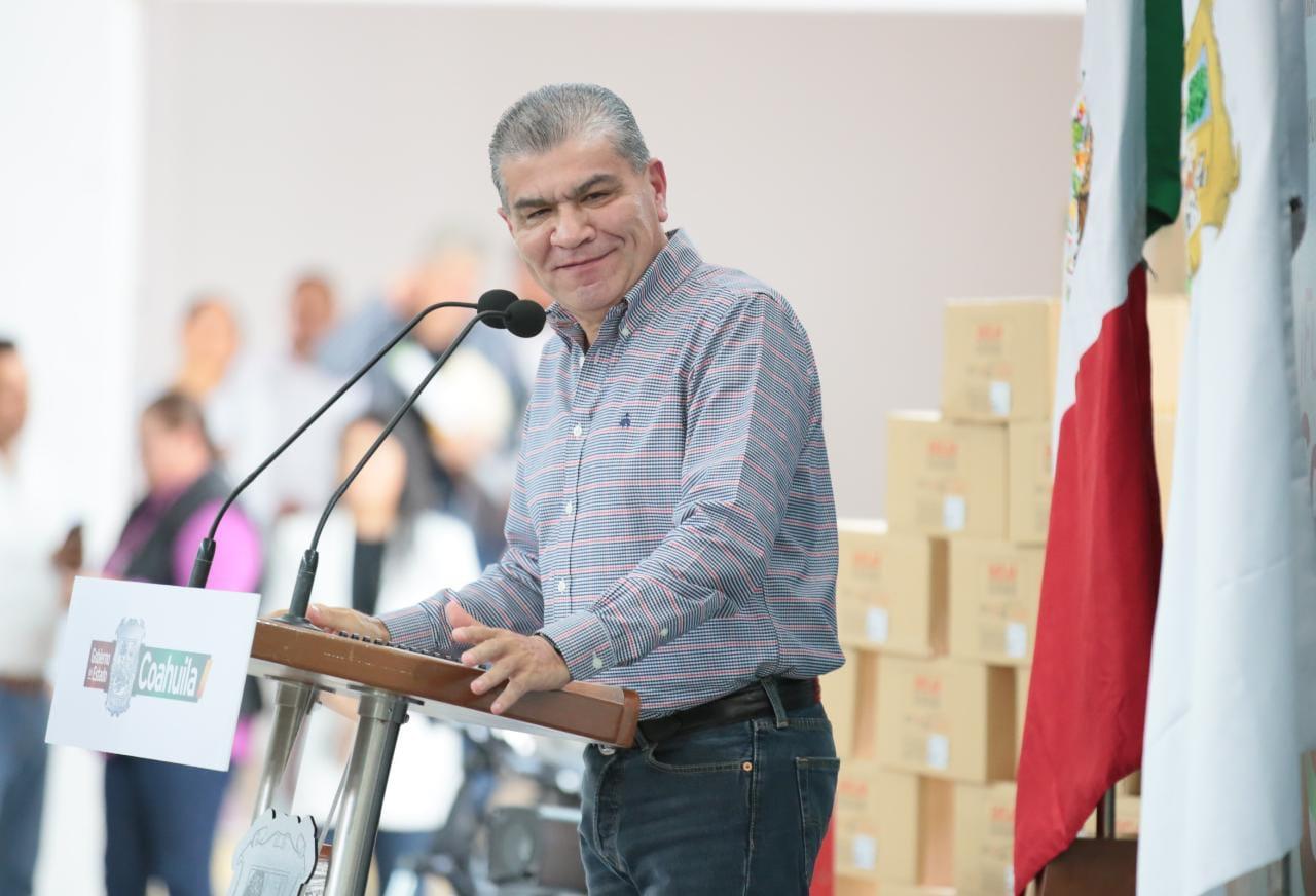 Con inversión de más de 9 mdp, entregan obras en Parras