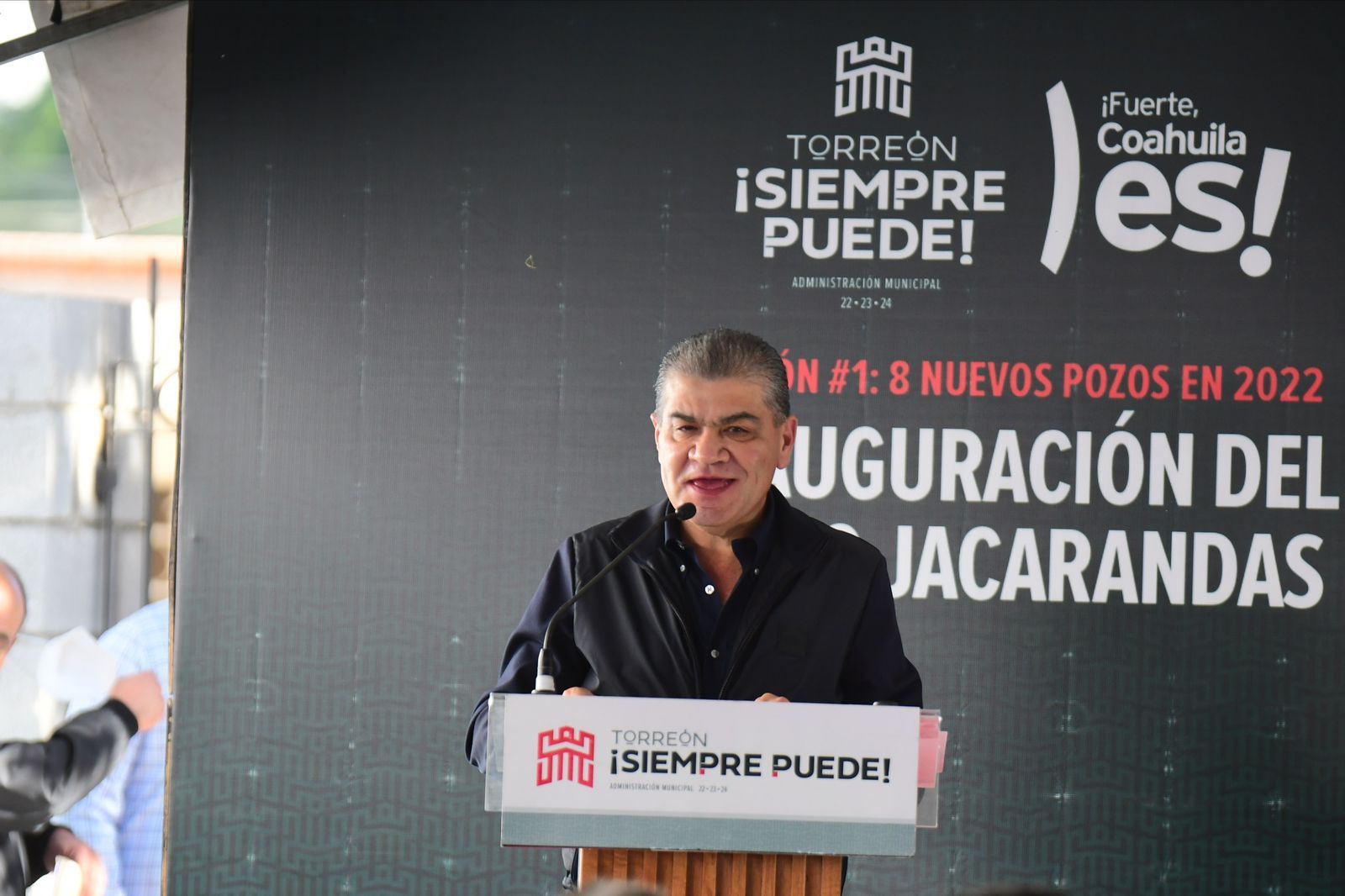 Inaugura Riquelme nuevo pozo de agua en Torreón