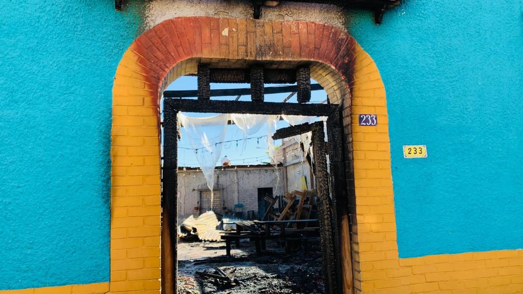 Alarma por incendio en bar del centro de Saltillo