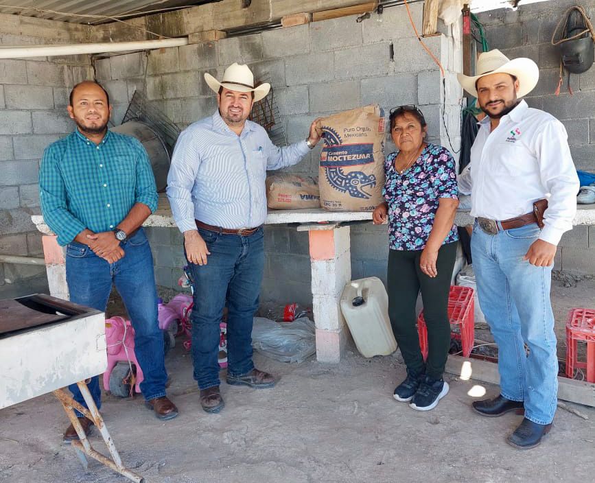 Apoyan Gobierno Municipal y DIF Saltillo a familias del campo