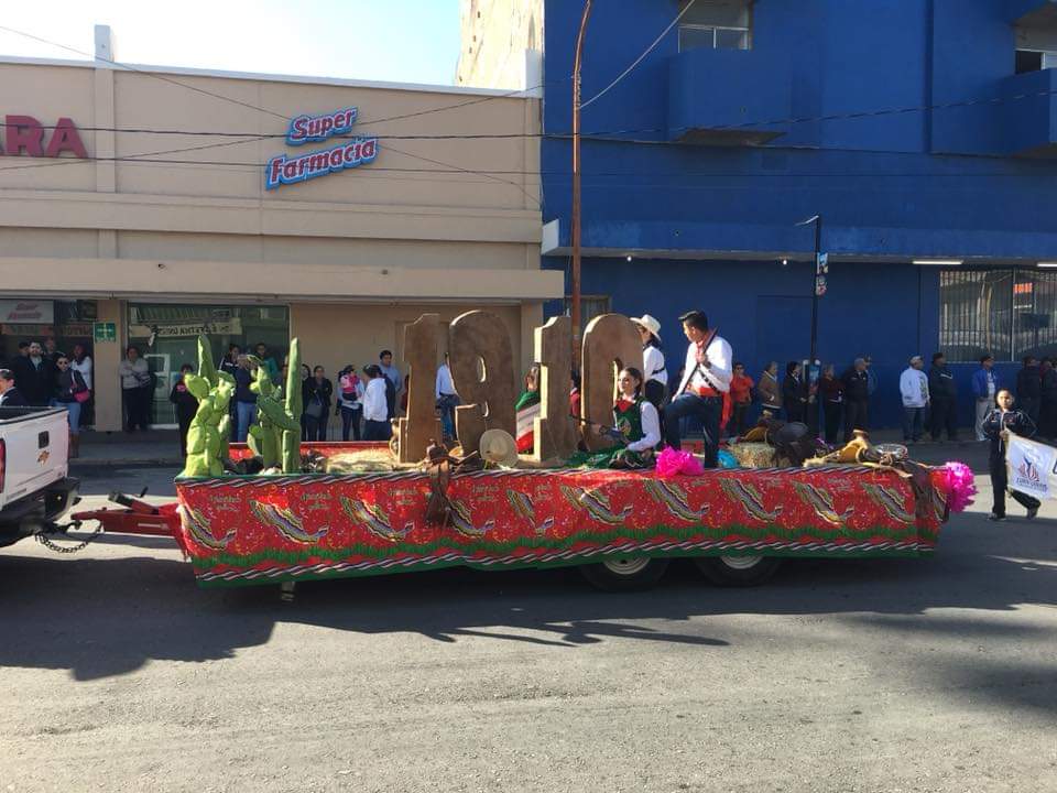 Apoyarán escuelas desfiles revolucionarios