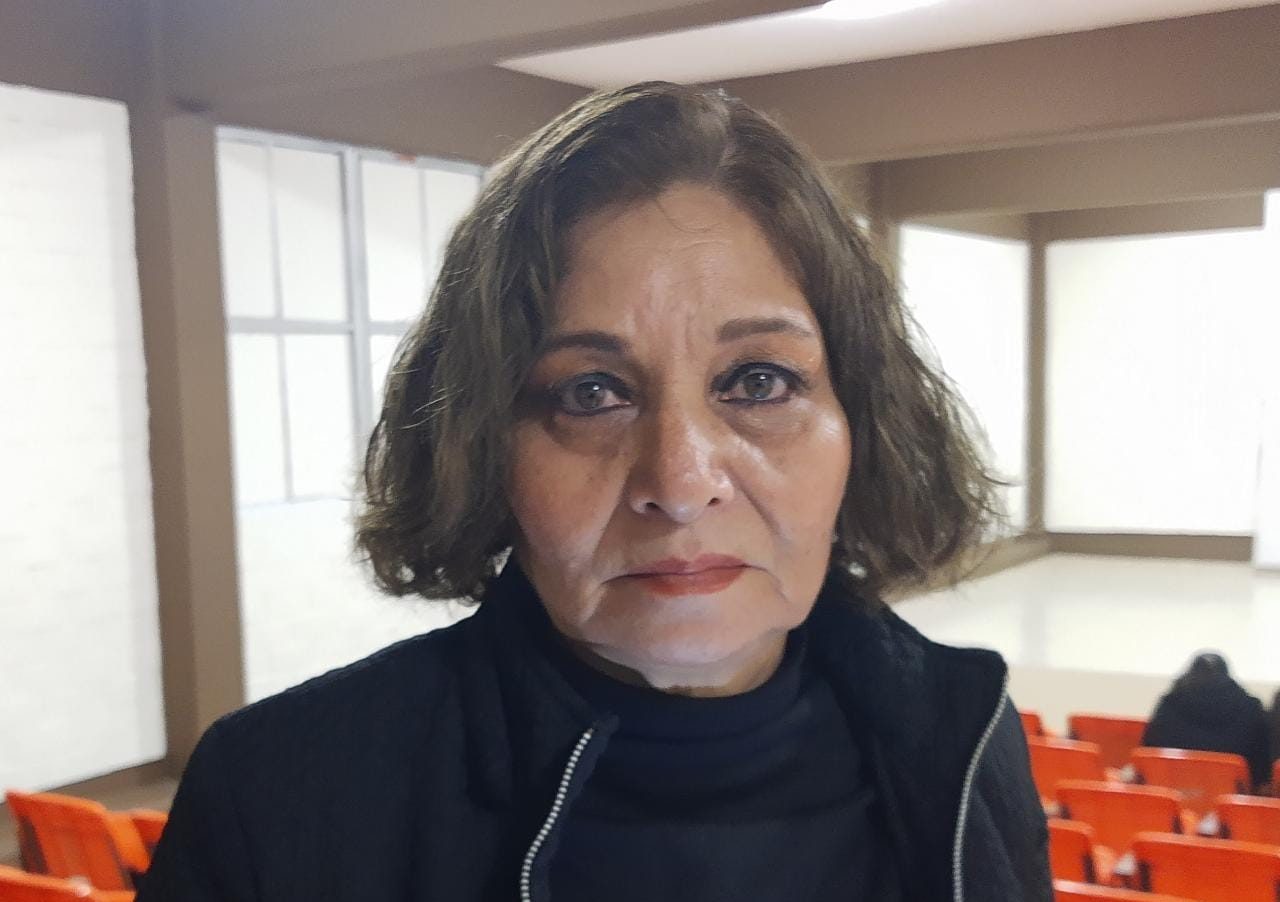 Capacitan a docentes de educación inicial ante nuevo plan de estudios en básica