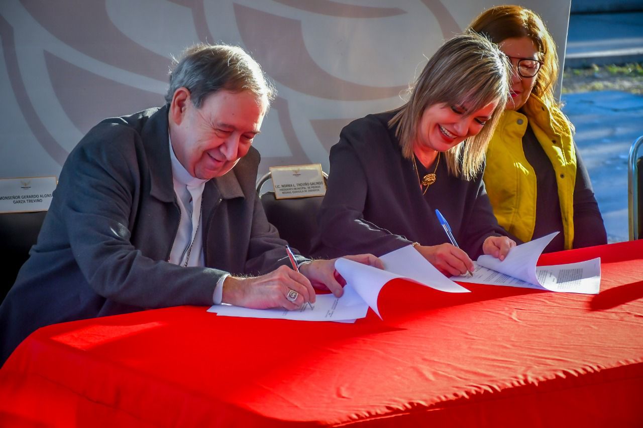Entrega Ayuntamiento de Piedras Negras instalaciones de la Casa del Migrante Frontera Digna