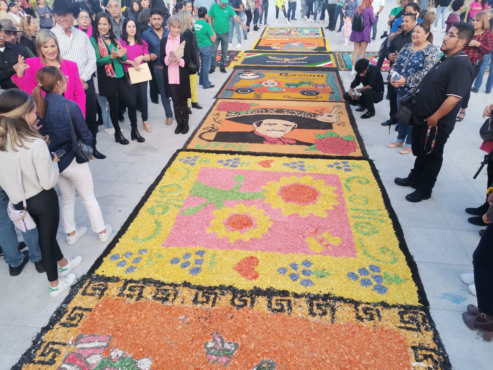 Inicia celebración del día de muertos en Piedras Negras
