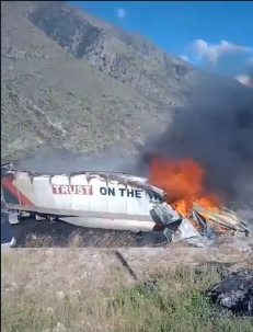 Reportan trailer incendiado en Los Chorros