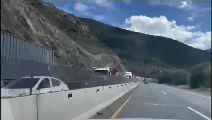 REPORTAN OOOOTRO EMBOTELLAMIENTO EN LOS CHORROS